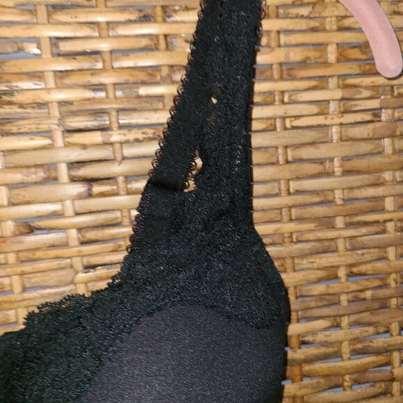 Le Mystere Bra 32D Black Full Fit Underwire Lightly Padded Lace Tisha 965 - Picture 4 of 5